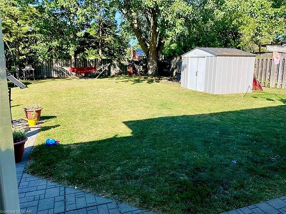 3rd image of 10 Southwood Cres