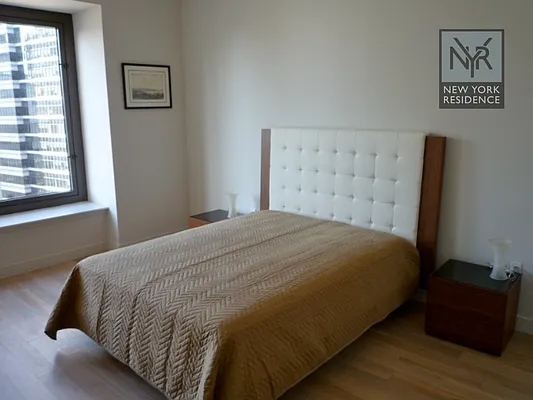 Rented by New York Residence | media 44