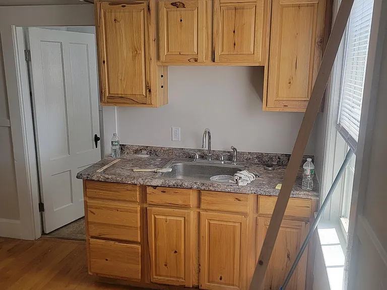 96 Mechanic St #4 — Photo 8