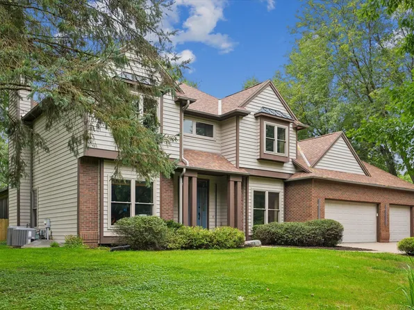 39 N High Circle Dr NE, Iowa City, IA 52240