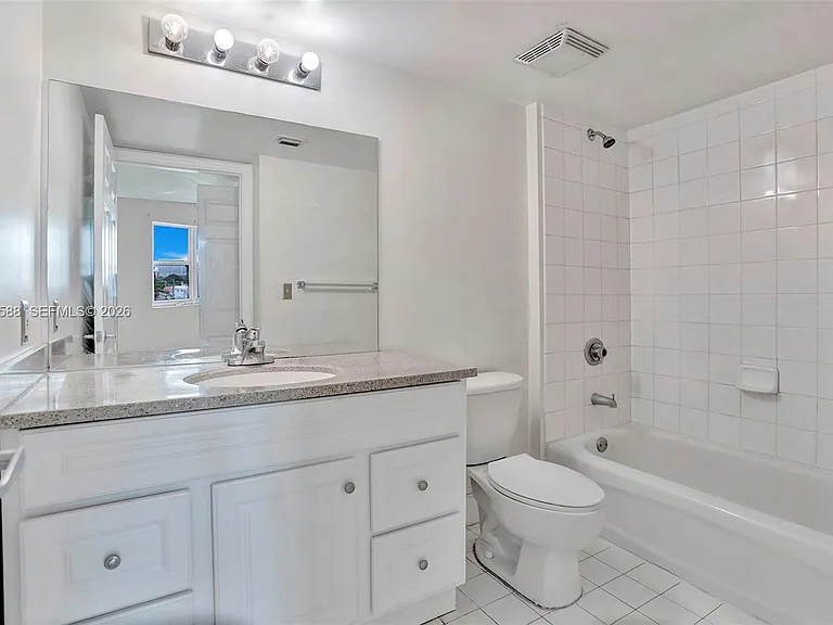 3000 Coral Way #412 — Photo 8