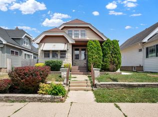 2136 S 72nd STREET, West Allis, WI 53219