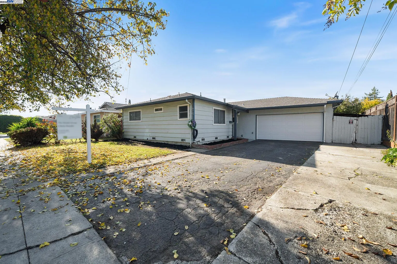6449 Cedar Blvd photo 1