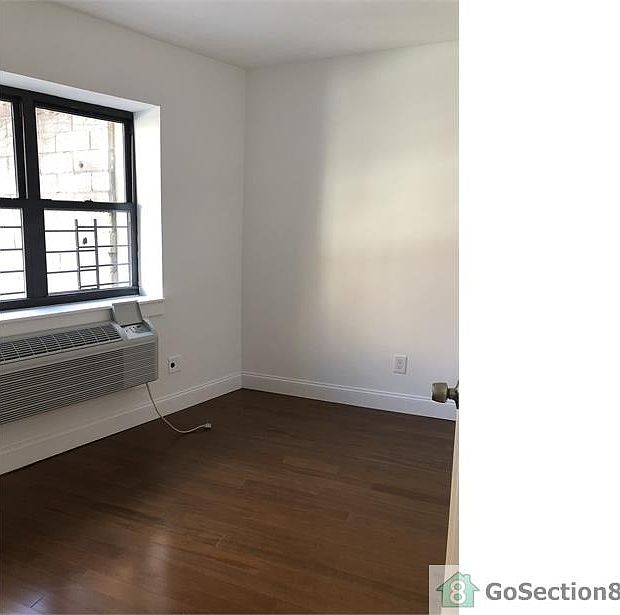 1st image of 2720 Claflin Ave #1A