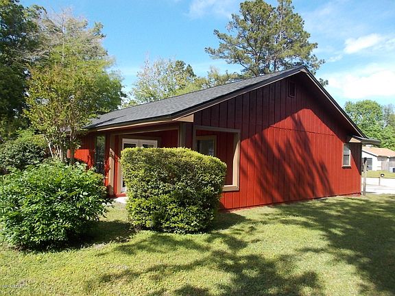 2nd image of 8328 Weybridge Dr