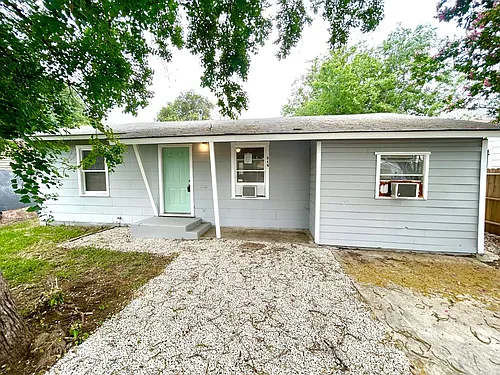 218 La Manda Blvd Photo 1