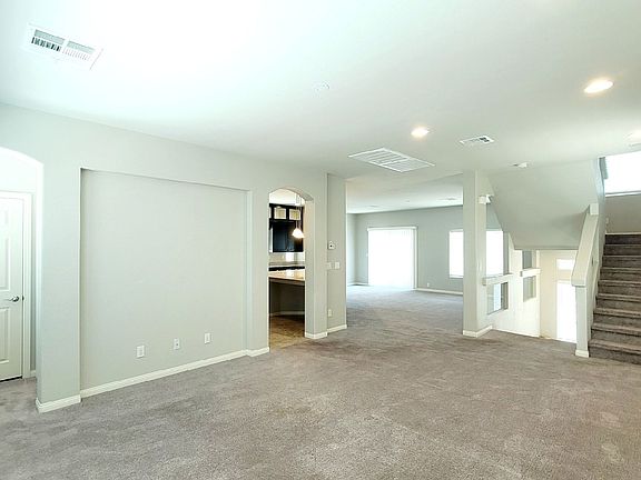 3rd image of 7275 Shannon Ridge Ct