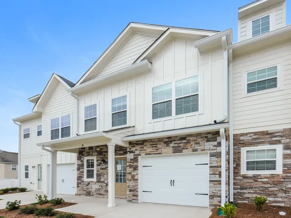 34 Riley Cir, Dawsonville, GA 30534