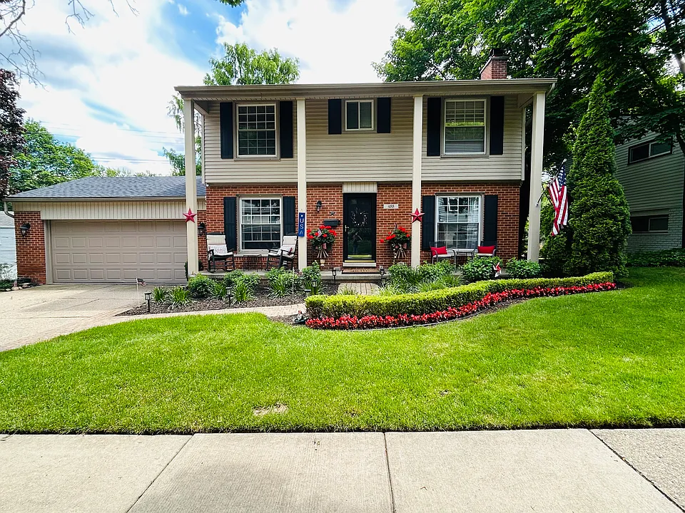 488 Welch Rd