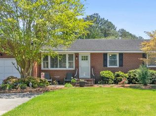 109 Rosedale Dr, Elizabeth City, NC 27909