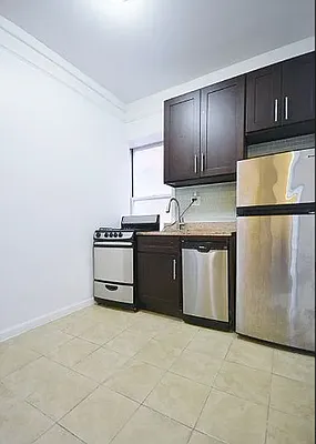 Rented by Dalan Rentals | media 8