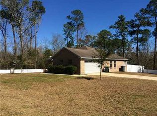 2000 Pompano St, Gautier, MS 39553