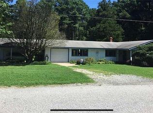 302 Marlbank Dr, Yorktown, VA 23692