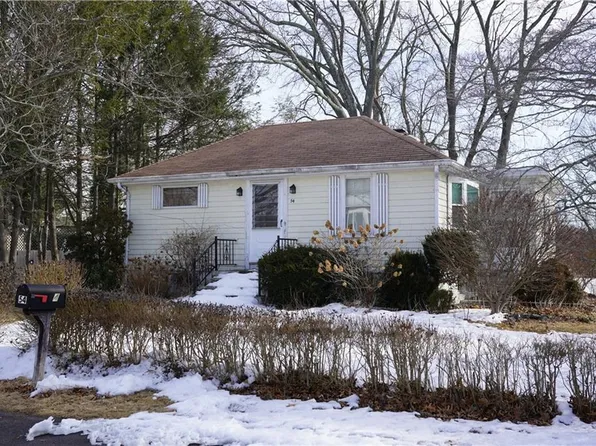 54 Sweet St, Warwick, RI 02889