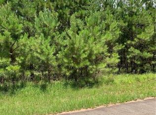 10333 Lakeshore Dr, Lancaster, SC 29720