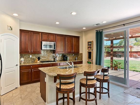 5th image of 792 Hollowbrook Ct