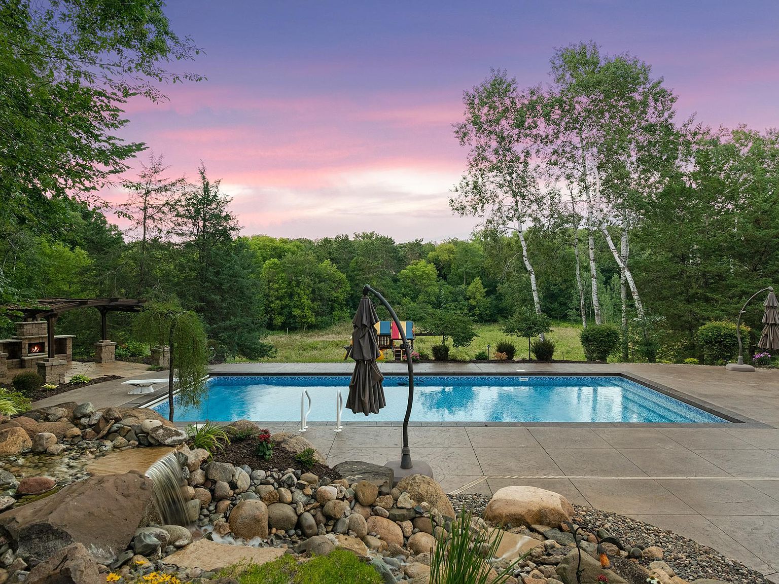 10090 Adam Ave, Inver Grove Heights, MN 55077 MLS 6380970 Zillow