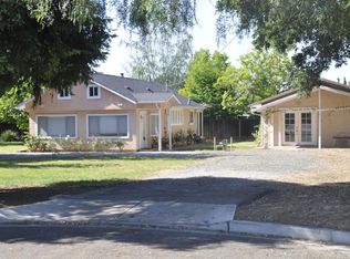 880 Yardis Ct, Mountain View, CA 94040