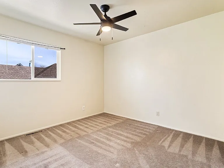 38 W Navajo St #B — Photo 14