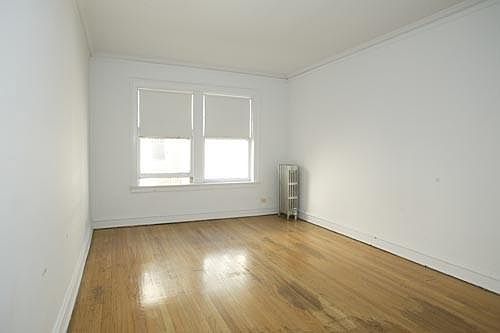 1st image of 1606 W Sunnyside Ave APT 1S