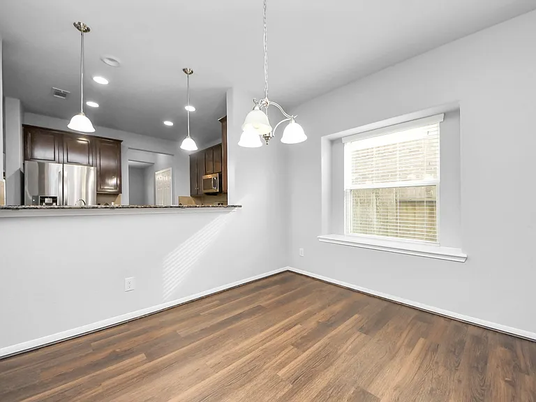 6306 Bain Dr — Photo 27