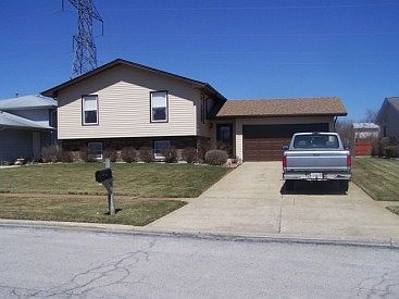 1st image of 1203 Harvest Ln