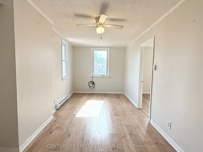 359 Princess Ave #3 — Photo 18