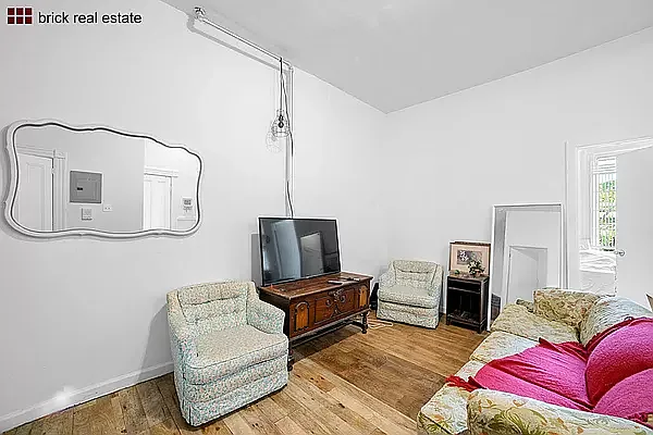 271 Bleecker St #1 — Photo 1