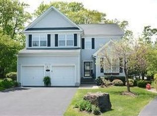 9 Oakwood Ct, Cedar Grove, NJ