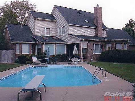 4th image of 6724 Locksley Dr