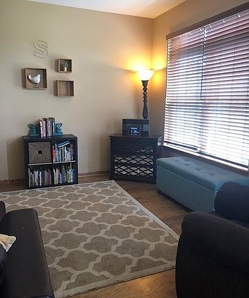 5th image of 2624 Foxwood Dr