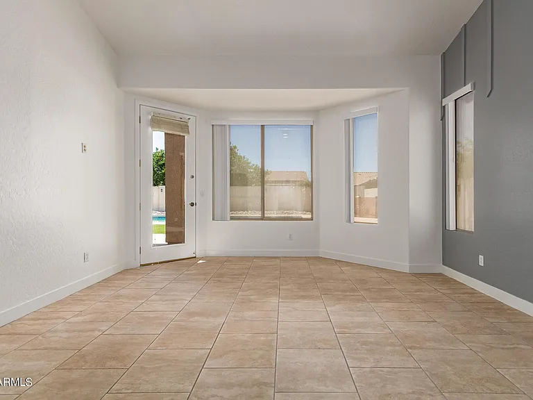 4327 E Sands Dr — Photo 16