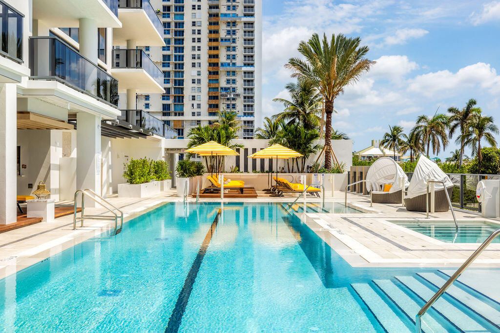 305 Briny Avenue #805, photo 7