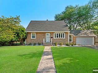 370 Monmouth Ave, New Milford, NJ 07646