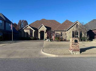 3704 NE Cypress Ln, Lawton, OK 73501