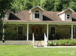 182A Hc 70, Lenore, WV 25676