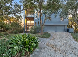 8 Clamdigger Point Rd, Wilmington, NC 28411