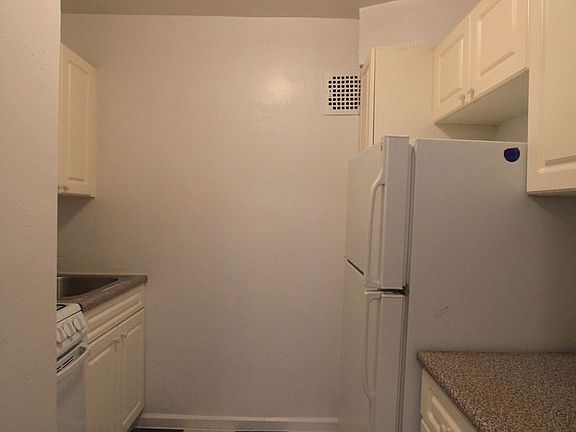 5th image of 5115 Van Kleeck St APT 7A