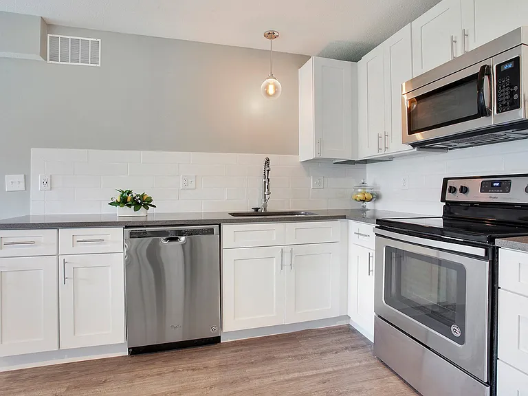 3934 Booth St — Photo 10