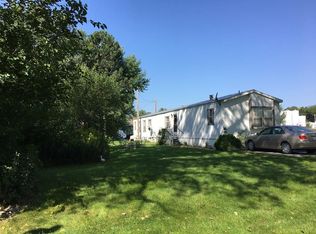 619 Santee St, Boelus, NE 68820