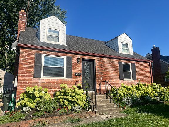 2nd image of 1719 Sanborn Dr