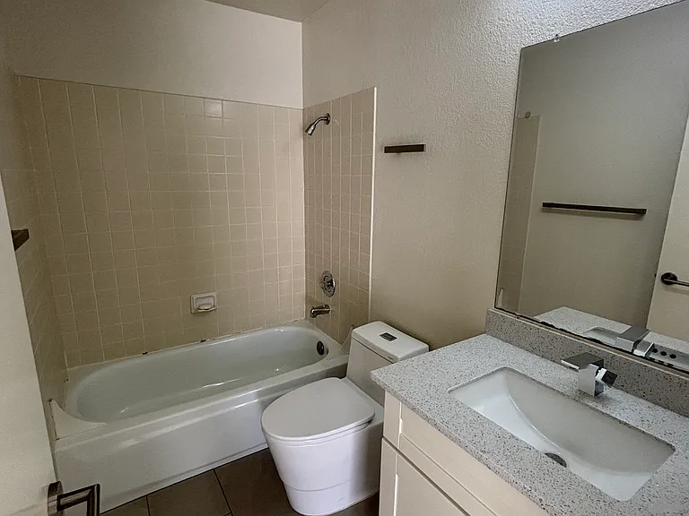975 Belmont Ter #6 — Photo 9