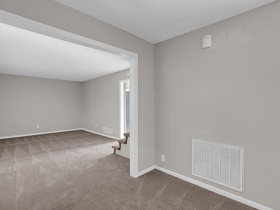 2nd image of 2620 Pleasant Ridge Dr