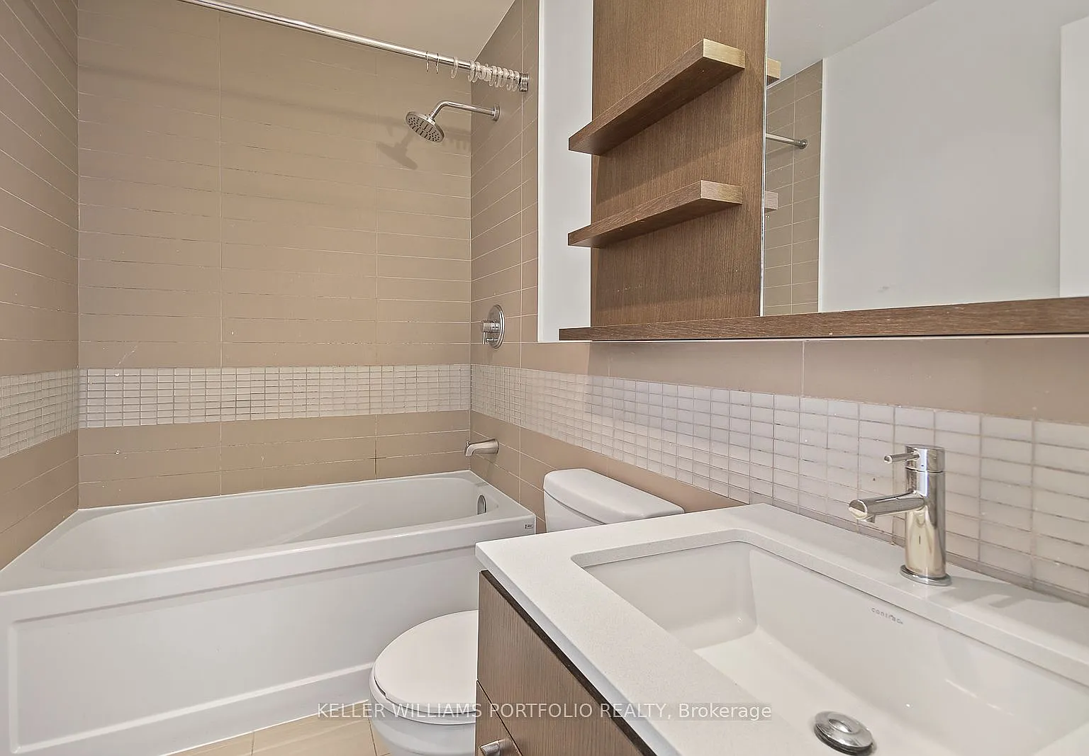 1 bed, $2,300 — Photo 3