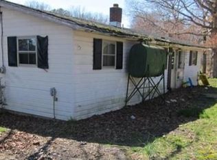 1889 Lindsay Rd, Gordonsville, VA 22942