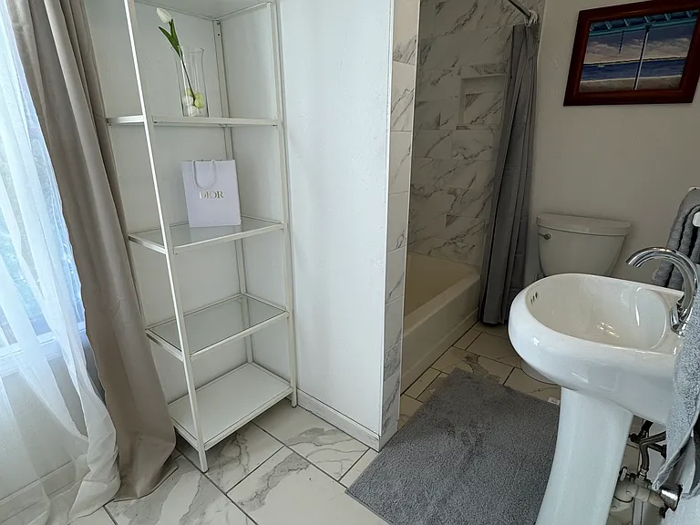 429 Washington St #9-1 — Photo 9