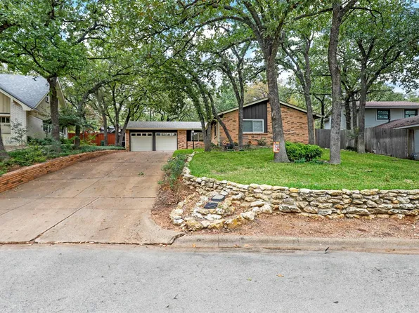 3511 Hampshire Dr, Arlington, TX 76013