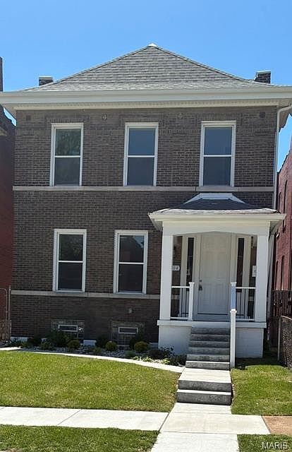 1st image of 3704 Palm St