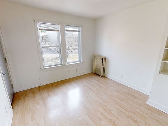 2nd image of 113-115 N 22nd Ave W #115-1/2
