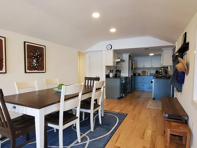 4390 Lakeview Trl — Photo 9
